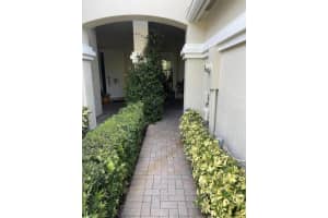 755 Cable Beach Ln, West Palm Beach, FL 33410, Sold 11/29/21