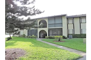 337 Pine Ridge Cir, Greenacres, FL 33463, Sold 11/30/21