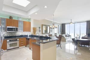 2650 Lake Shore Dr, Riviera Beach, FL 33404, Sold 10/04/21