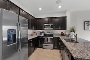 4653 Silver Saw Ln, Lake Worth, FL 33463, Sold 11/04/21