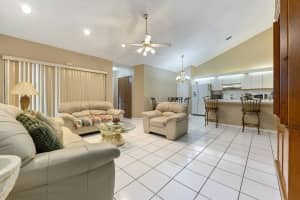 1002 Timberlane Cir, Greenacres, FL 33463, Sold 09/29/21