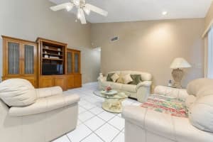 1002 Timberlane Cir, Greenacres, FL 33463, Sold 09/29/21