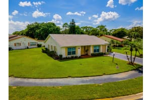 6108 Rainbow Cir, Greenacres, FL 33463, Sold 12/13/21