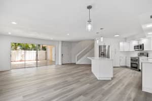 113 Seabreeze Cir, Jupiter, FL 33477, Sold 11/05/21