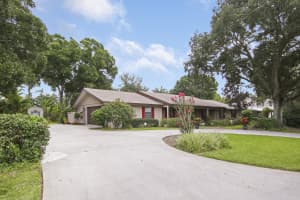 2976 59th Ave, Vero Beach, FL 32966, Sold 11/08/21