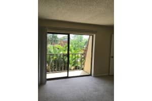 1440 N Lawnwood Cir #22d, Fort Pierce, FL 34950, Sold 11/02/21