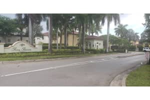 28 Via Floresta Dr, Boca Raton, FL 33487, Sold 11/19/21