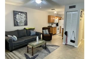 8163 SE Croft Cir, Hobe Sound, FL 33455, Sold 11/01/21