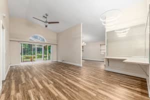 7204 SE Seagate Ln, Stuart, FL 34997, Sold 09/30/21