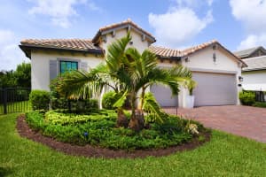 9355 Grand Prix Ln, Boynton Beach, FL 33472, Sold 10/05/21