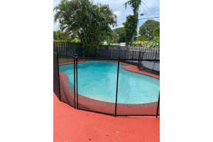 917 SE 14th Ct, Deerfield Beach, FL 33441, Sold 12/07/21