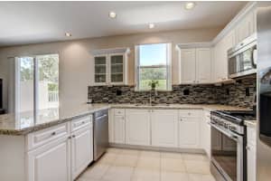 113 Spruce St, Boynton Beach, FL 33426, Sold 10/01/21