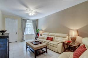 113 Spruce St, Boynton Beach, FL 33426, Sold 10/01/21