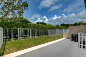 113 Spruce St, Boynton Beach, FL 33426, Sold 10/01/21