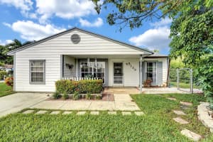 5128 Silver Maple Ln, Boynton Beach, FL 33472, Sold 10/08/21