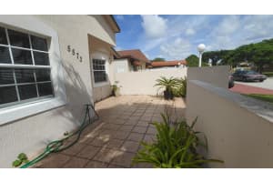 5573 NW 193rd Ln, Miami Gardens, FL 33055, Sold 11/08/21