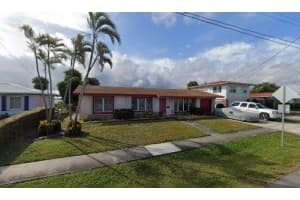 1362 6th St, West Palm Beach, FL 33401, Sold 10/01/21