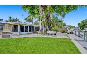 705 Shore Dr, Boynton Beach, FL 33435, Sold 10/15/21