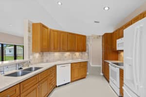 467 Hopalong Ln, Boca Raton, FL 33487, Sold 10/06/21