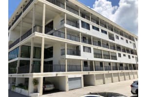 665 SE 21st Ave, Deerfield Beach, FL 33441, Sold 03/14/22