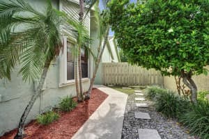 1065 NW 18th Ave, Delray Beach, FL 33445, Sold 10/06/21