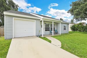7803 Blairwood Cir N, Lake Worth, FL 33467, Sold 10/22/21