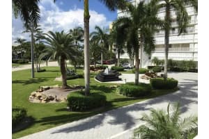 3546 S Ocean Blvd, South Palm Beach, FL 33480, Sold 11/22/21