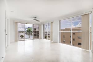 3901 S Flagler Dr, West Palm Beach, FL 33405, Sold 10/08/21
