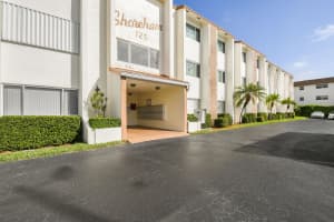 125 Shore Ct, North Palm Beach, FL 33408, Sold 10/21/21