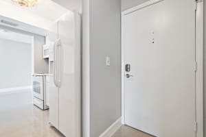 125 Shore Ct, North Palm Beach, FL 33408, Sold 10/21/21