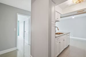 125 Shore Ct, North Palm Beach, FL 33408, Sold 10/21/21