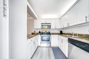 2096 White Pine Cir, Greenacres, FL 33415, Sold 10/12/21