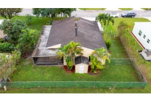 8135 Cedar Hollow Ln, Boca Raton, FL 33433, Sold 12/20/21