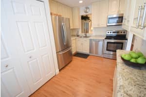 6800 Moonlit Dr, Delray Beach, FL 33446, Sold 10/15/21