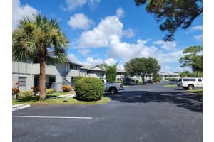 8323 SE Croft Cir, Hobe Sound, FL 33455, Sold 10/18/21