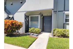 8323 SE Croft Cir, Hobe Sound, FL 33455, Sold 10/18/21