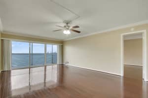 60 Yacht Club Dr, North Palm Beach, FL 33408, Sold 09/02/21