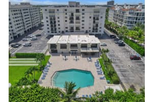 145 S Ocean Ave, Palm Beach Shores, FL 33404, Sold 10/28/21