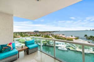 2650 Lake Shore Dr, Riviera Beach, FL 33404, Sold 10/22/21