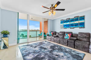 2650 Lake Shore Dr, Riviera Beach, FL 33404, Sold 10/22/21