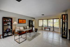 1310 Tamarind Way, Boca Raton, FL 33486, Sold 12/01/21