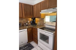 7500 NW 30th Pl, Sunrise, FL 33313, Sold 11/15/21