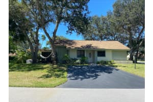 3937 Arelia Dr, Delray Beach, FL 33445, Sold 10/15/21