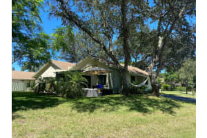 3937 Arelia Dr, Delray Beach, FL 33445, Sold 10/15/21