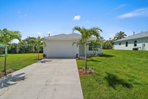 7786 SE Hilltop Terrace, Hobe Sound, FL 33455, Sold 10/07/21
