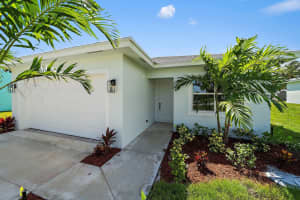 7786 SE Hilltop Terrace, Hobe Sound, FL 33455, Sold 10/07/21