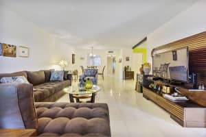 14111 Royal Vista Dr, Delray Beach, FL 33484, Sold 01/06/22