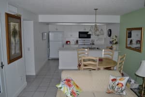 716 Waterside Dr, Hypoluxo, FL 33462, Sold 10/28/21