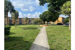 4334 NW 9th Ave #1a, Pompano Beach, FL 33064, Sold 11/15/21