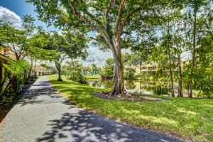 1597 Woodbridge Lakes Cir, West Palm Beach, FL 33406, Sold 10/07/21